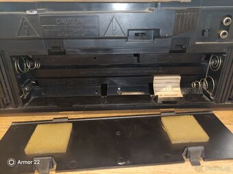 Philips D8349 Cu-Booster Boombox - 2