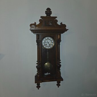 Starožitné hodiny-pendlovky - 2