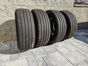 Letní pneu 205/55 R17 - 2
