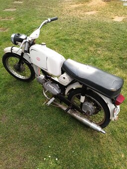 Jawa mustang - 2
