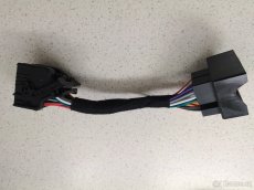 Adaptér Připojovací konektor Peugeot, Citroen, Toyota 2016+ - 2