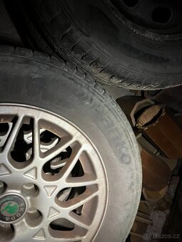 Octavia 1 195/65 r15 alu kola - 2