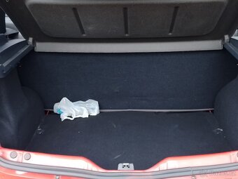 Dacia sandero 1,2 i 55kw - 2