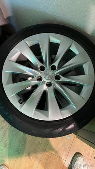 Tesla model X Alu kola R20 - 2