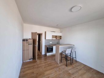 Olomouc Řepčín 1+kk 26 m2 + terasa, 5 NP, PRODEJ - 2