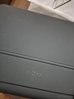 Fixed pro tablety Apple - 2