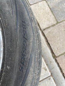 pneu 185/65 R 15 i s disky - 2