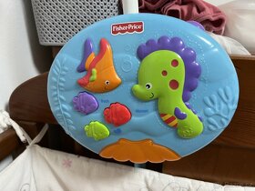 SLEVA Kolotoč nad postýlku Fisher Price - 2