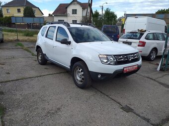 DACIA DUSTER 1,5 DCi 4x4,KLIMA,ESP,ABS,ČR,SERVISKA - 2