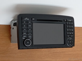 MERCEDES dotykove android autoradio - 2