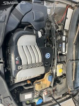 VW PASSAT 2001-2.3 V5-125KW - 2