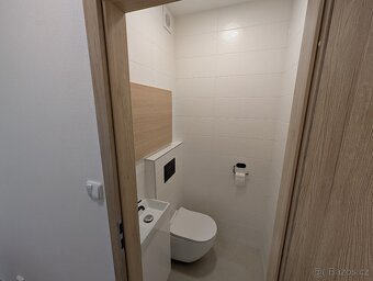 Pronájem bytu 3+1 70 m² Velehradská, Kroměříž - 2