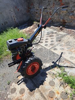 Tera vari traktor - 2