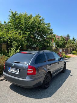 Škoda Octavia II L&K 2.0TDI, PDC, Navi - 2