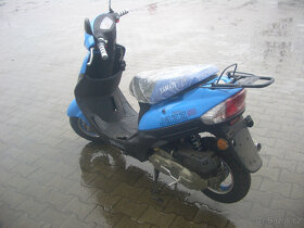 Skútr bez dokladů 50 ccm - 2