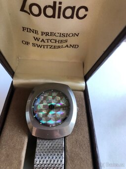 Hodinky ZODIAC AUTOMATIC S KRABICKOU - 2