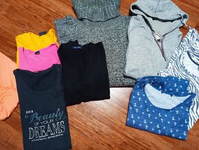 set dámského oblečení - 2