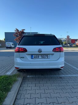 Volkswagen Golf GTD - 2