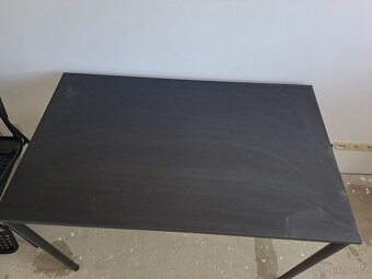 Černý stůl Ikea SANDSBERG - 2