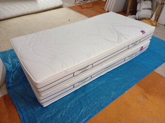 Prodám 2 x pamětové luxusní sendvičové matrace 100 x 200 x 2 - 2