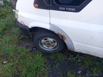 Ford Transit valník - 2