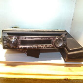 Autorádio Panasonic - 2