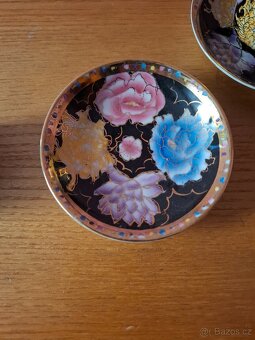 Šálky na kávu - 2