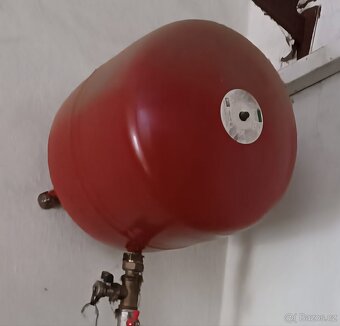 Kotel Viadrus Hercules U26 Eco + expanzní nádoby a čerpadlo - 2