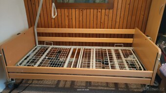 Zdravotní polohovací postel - 2