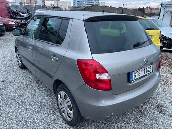 Škoda Fabia 2 1,2tsi 2010 odjezd po ose - 2