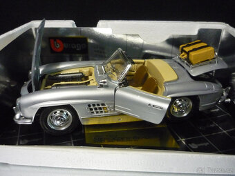 Mercedes Benz 300 SL Roadster Bburago 1/18 - 2
