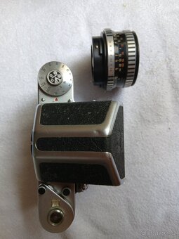 Prodám analogový fotoaparát Pentacon. - 2