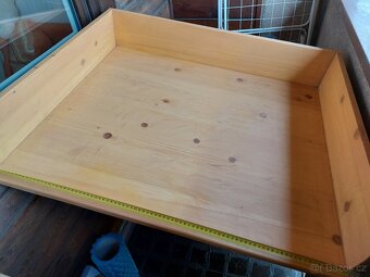 Přebalovací pult velký, čistý - 2