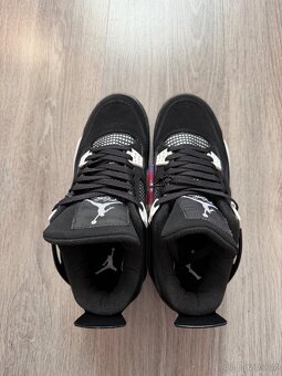 Jordan 4 White Thunder - 2