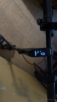 Ninebot Kickscooter F2 Pro E - 2