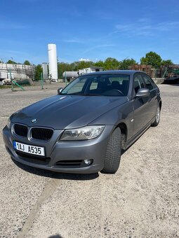 Bmw 320i - 2