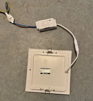 Stropní Ecolite LED WSQ-12W/4100, 17x17x1,2cm Rafa - 2
