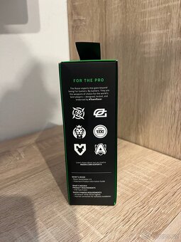 Herní myš Razer Deathadder v3 - 2