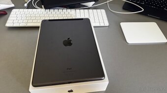 iPad 9th generace 256GB, cellular + Apple Pencil - 2