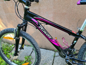 JUNIOR KOLO SPECIALIZED HOTROCK 24 XC GIRLS 9 -12 LET - 2