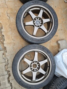 Japan Racing 18x8JJ + Michelin Pilot Sport 4 245/40 - 2