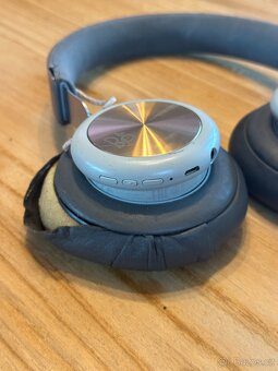 BT sluchátka Bang & Olufsen BeoPlay H4 2 - 2