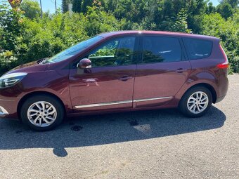 Renault Megane Scenic - 2