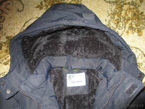 zimní bundy, oteplovačky vel.140, bačkory - 2