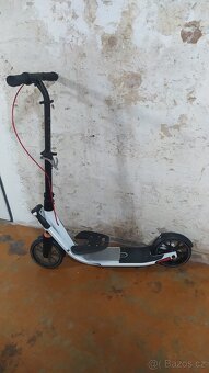Koloběžka Decathlon Oxelo Town 9 + stupatko - 2