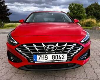Hyundai i30 COMBI 1,0 T-GDi 88kW SMART LED, NAVI - 2