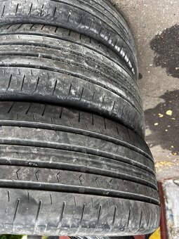 Continental 215/55r17 - 2