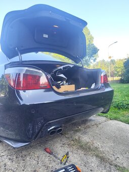 BMW e60 zadní difuzor - 2