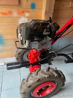 Malotraktor vari IV global - 2