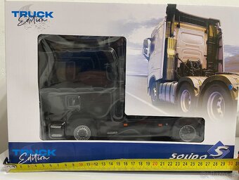 TAHAČ SCANIA 580S HIGHLINE 2023 BLACK MASTER 1:24 Solido - 2